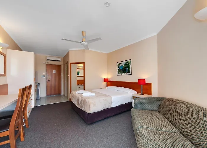 Tropical Queenslander Cairns
